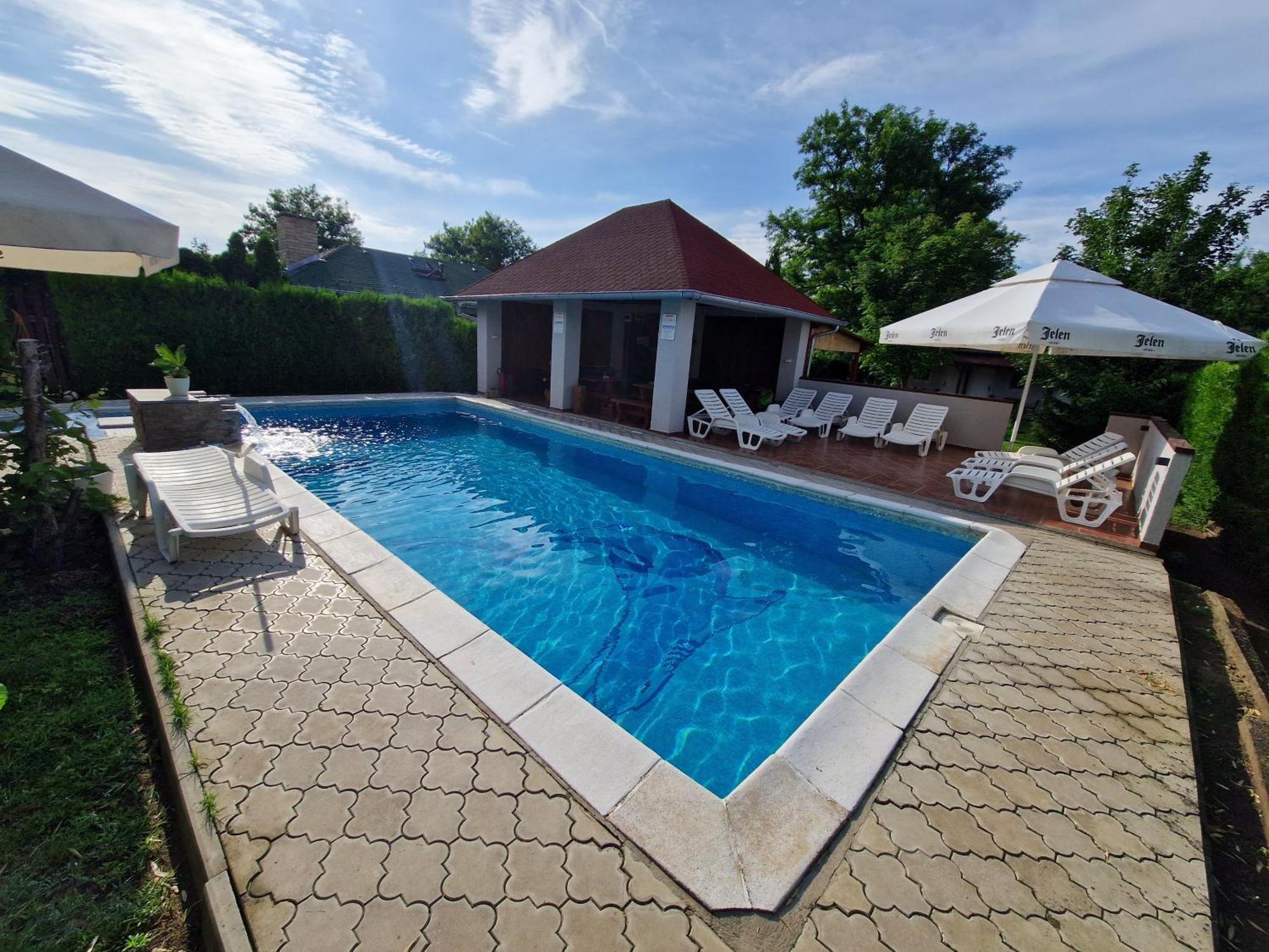 Stars Palic Apartment Ngoại thất bức ảnh